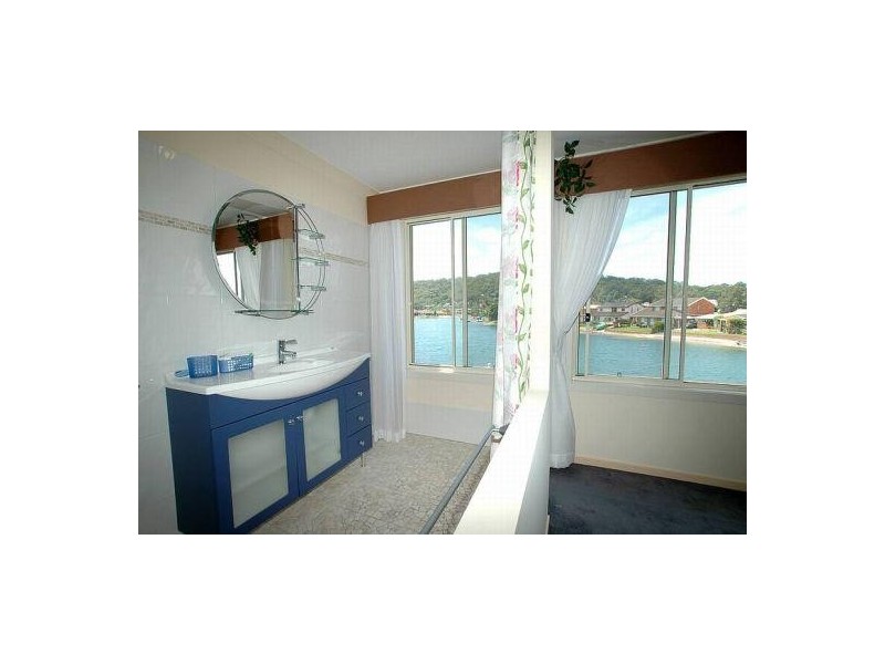 St Huberts Island NSW 2257