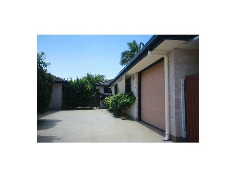 3 10 WOODCOCK STREET, Scarborough QLD 4020
