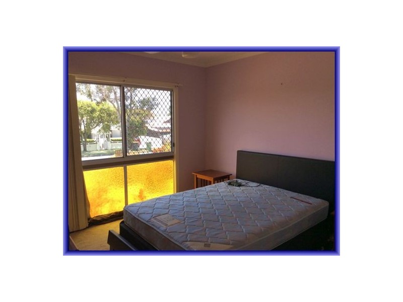 75 Plume Street, Redcliffe QLD 4020