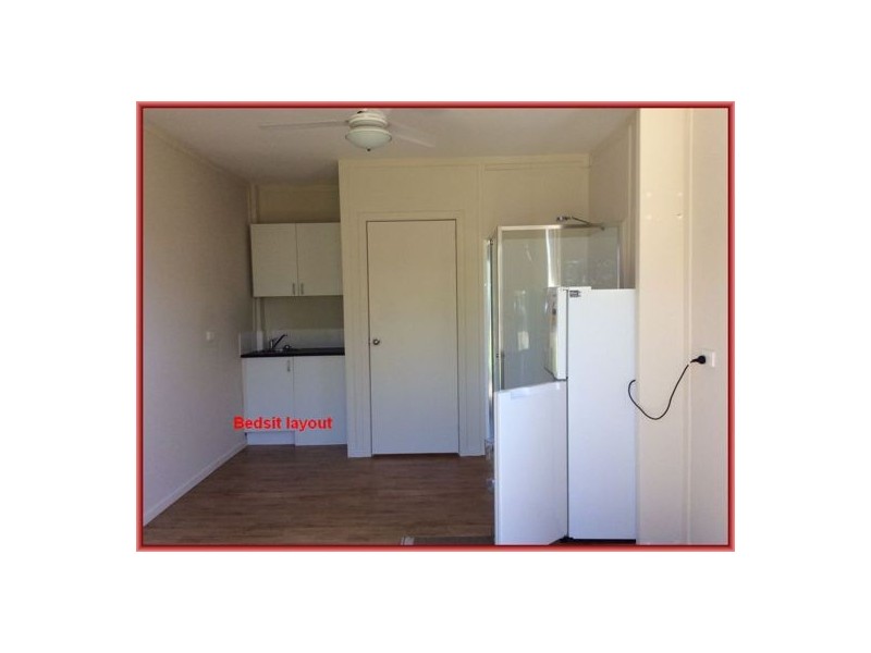 11 Inglis Street, Woody Point QLD 4019