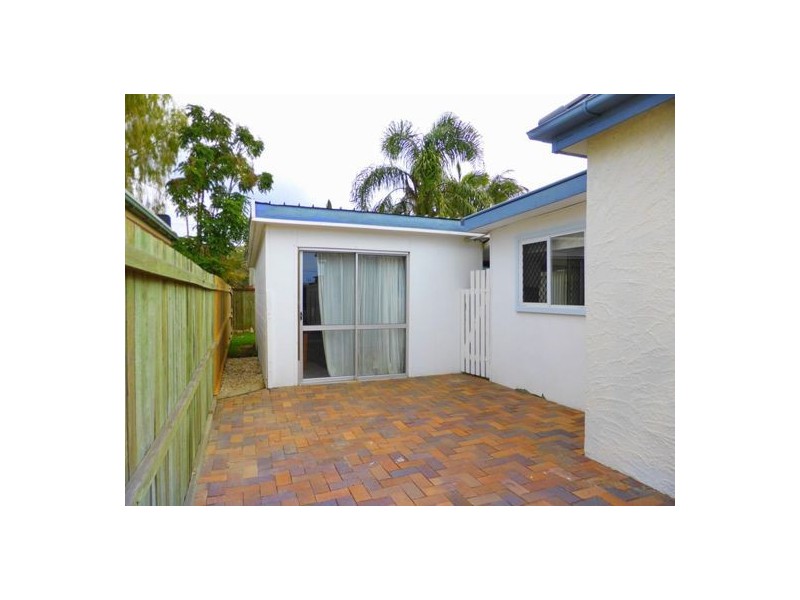 31 Elizabeth Avenue, Clontarf QLD 4019