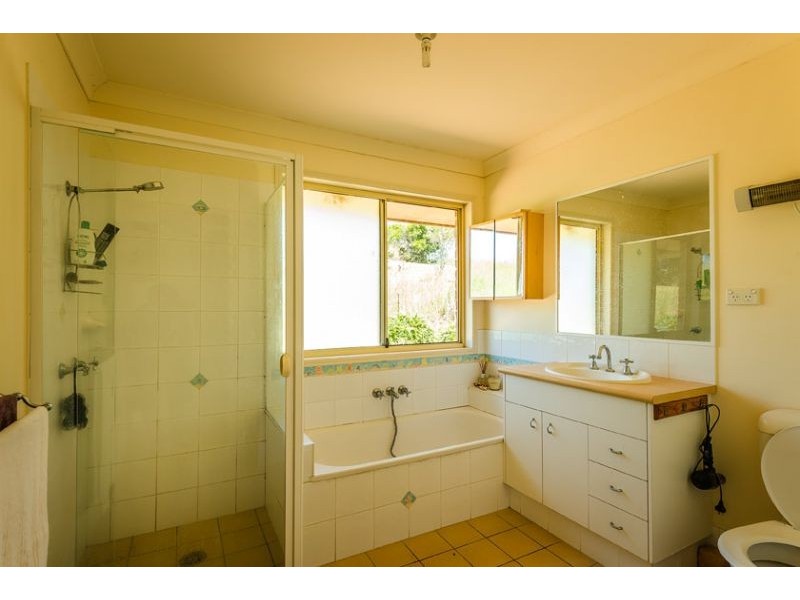 254 Waterfall Way, Raleigh NSW 2454