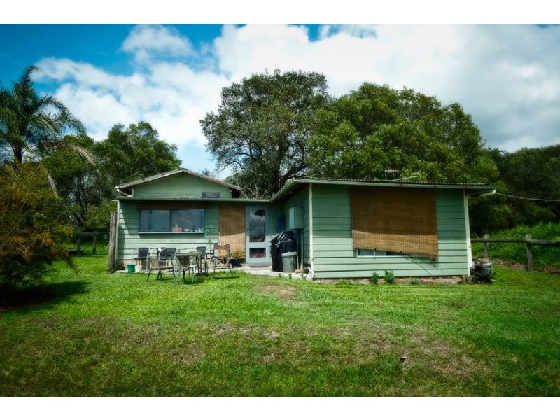 254 Waterfall Way, Raleigh NSW 2454