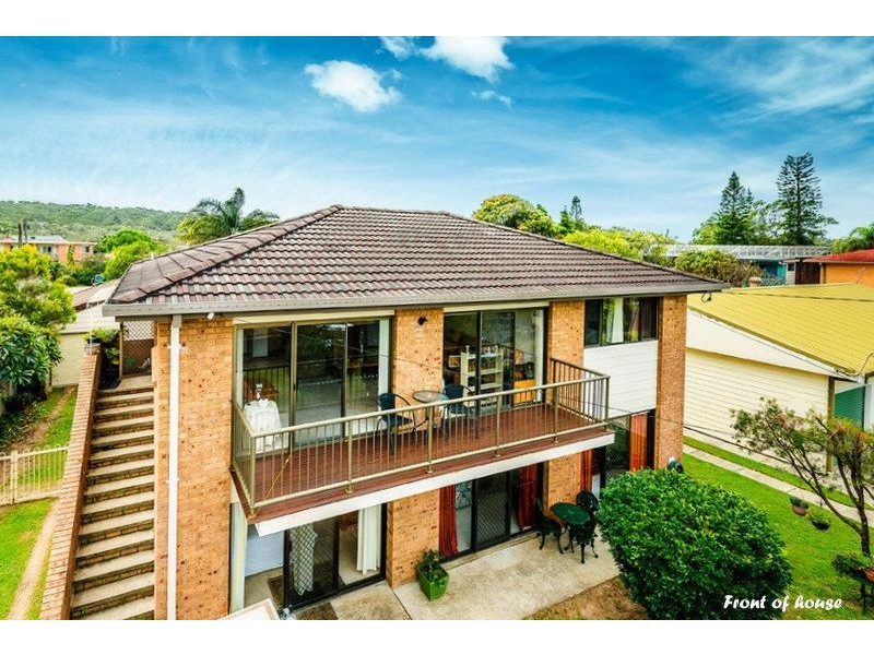 4 Azalea Avenue, Mylestom NSW 2454
