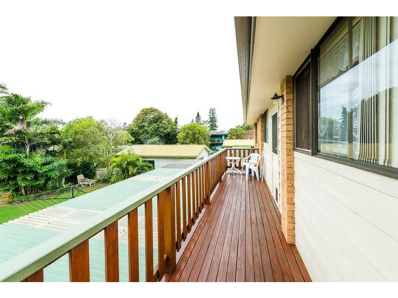 4 Azalea Avenue, Mylestom NSW 2454