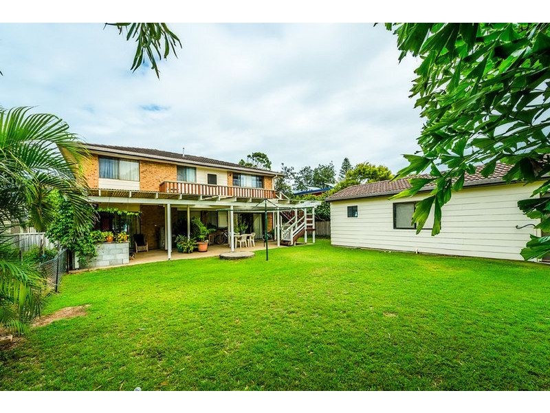 4 Azalea Avenue, Mylestom NSW 2454