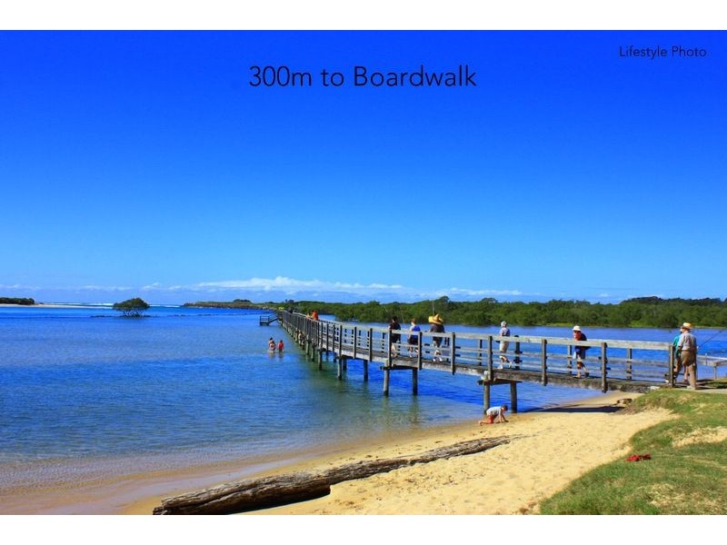 34 Morgo Street, Urunga NSW 2455