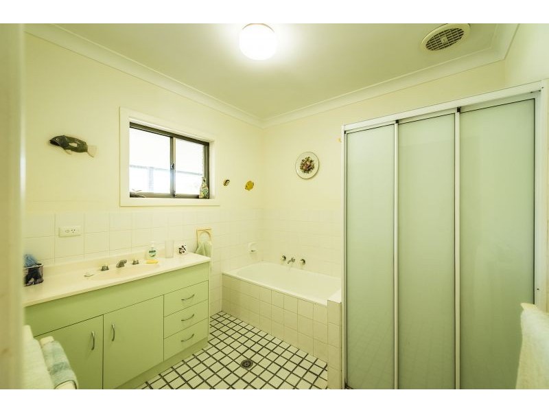 24 ‘the Grove’ Newry Island, Urunga NSW 2455