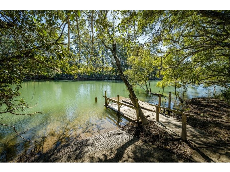 24 ‘the Grove’ Newry Island, Urunga NSW 2455