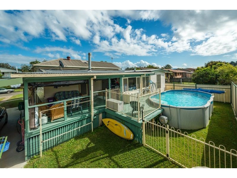 12 Marina Crescent, Urunga NSW 2455