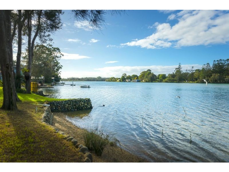 12 Vernon Crescent, Urunga NSW 2455