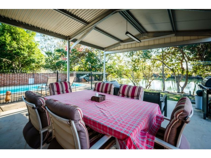 34 Island Place, Urunga NSW 2455