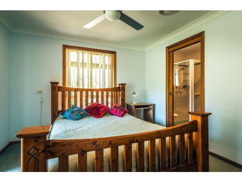 10 Riverside Drive, Urunga NSW 2455
