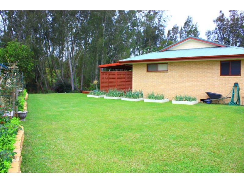 17 Lake Court, Urunga NSW 2455
