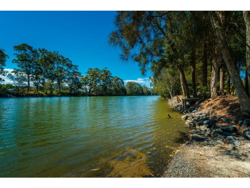 142 Newry Island Drive, Urunga NSW 2455