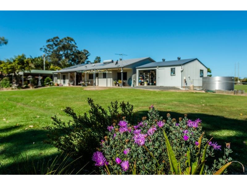 142 Newry Island Drive, Urunga NSW 2455