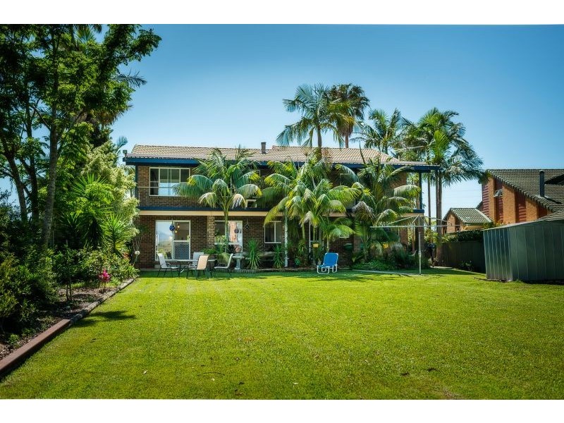 25 Burrawong Parade, Urunga NSW 2455