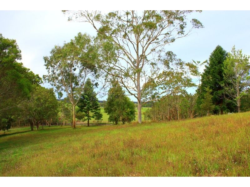 11 Gordon Rd, Raleigh NSW 2454