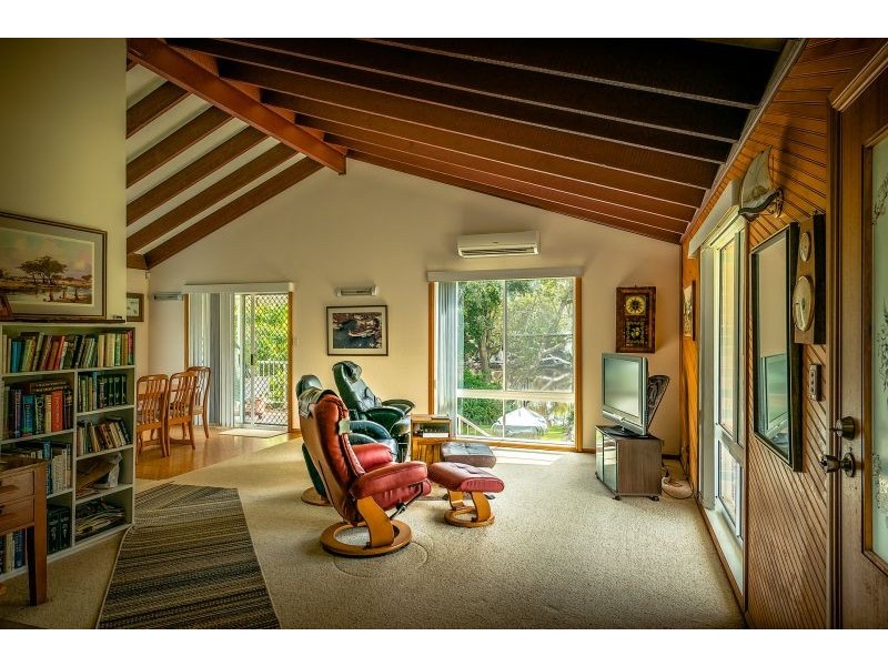 1 Newry Island Drive, Urunga NSW 2455