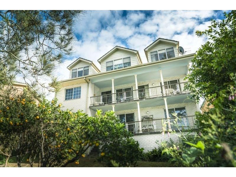 12 Vernon Cres, Urunga NSW 2455