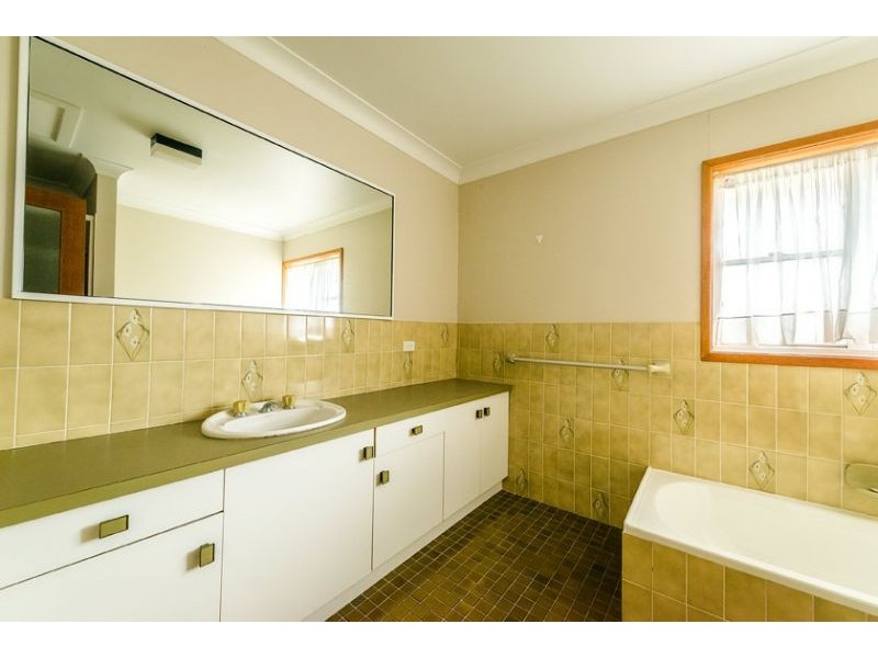 12 Vernon Cres, Urunga NSW 2455