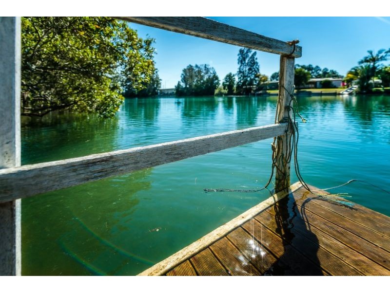 14 Island Place, Urunga NSW 2455