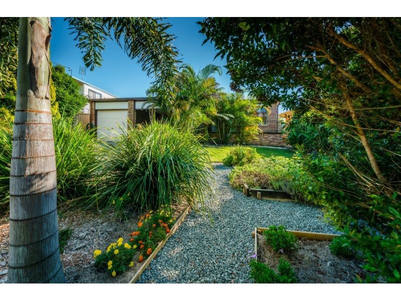 68 Hillside Drive, Urunga NSW 2455