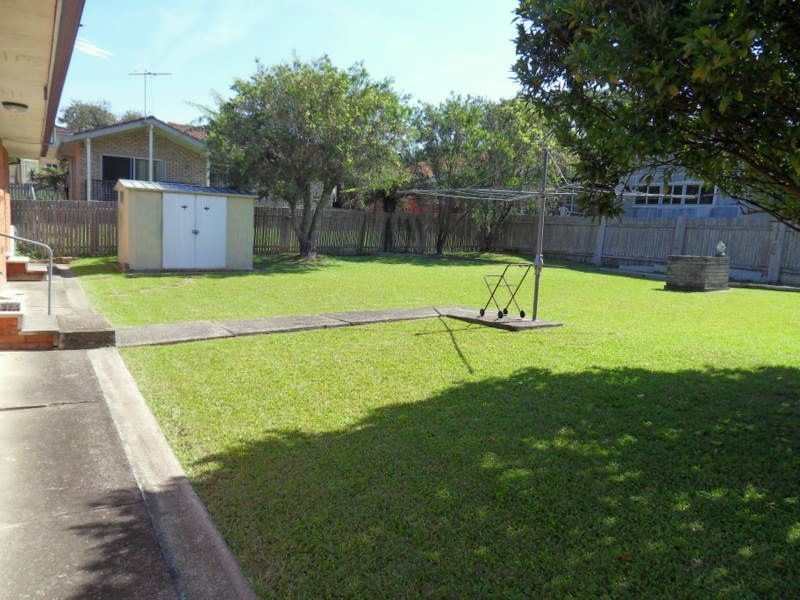 6 Moore Place, Urunga NSW 2455