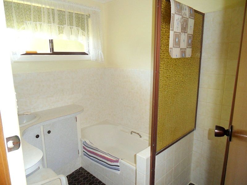 6 Moore Place, Urunga NSW 2455