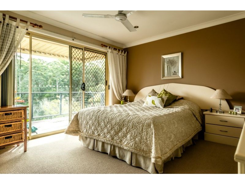 8 Tuckers Rock Road, Repton NSW 2454