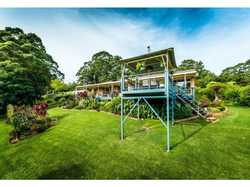 8 Tuckers Rock Road, Repton NSW 2454
