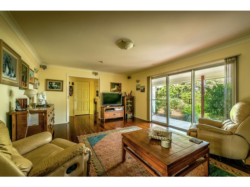 10 Yellow Rock Road, Urunga NSW 2455