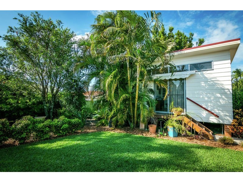 10 Yellow Rock Road, Urunga NSW 2455