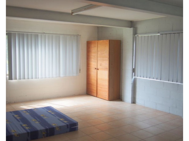 29 Beach Parade, Mylestom NSW 2454