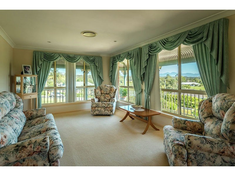 12 Hollis Cl, Urunga NSW 2455