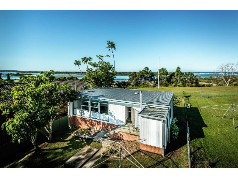 12 Morgo Street, Urunga NSW 2455