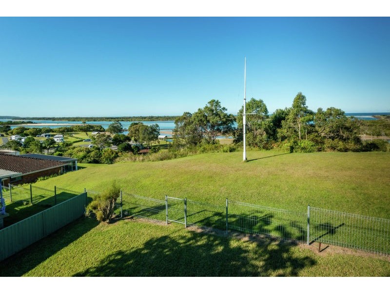 12 Morgo Street, Urunga NSW 2455