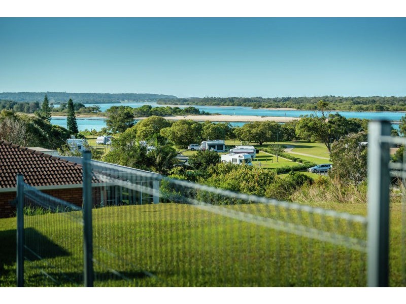 12 Morgo Street, Urunga NSW 2455