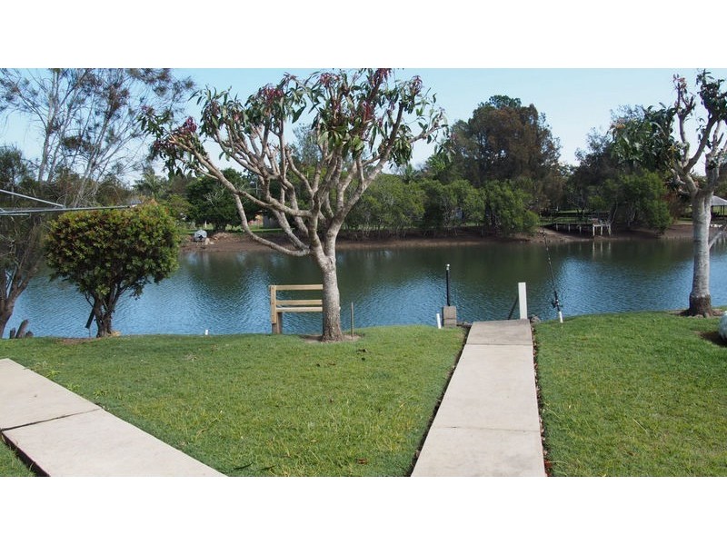 7 Marina Crescent, Urunga NSW 2455