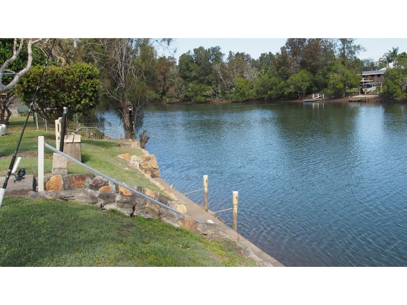 7 Marina Crescent, Urunga NSW 2455