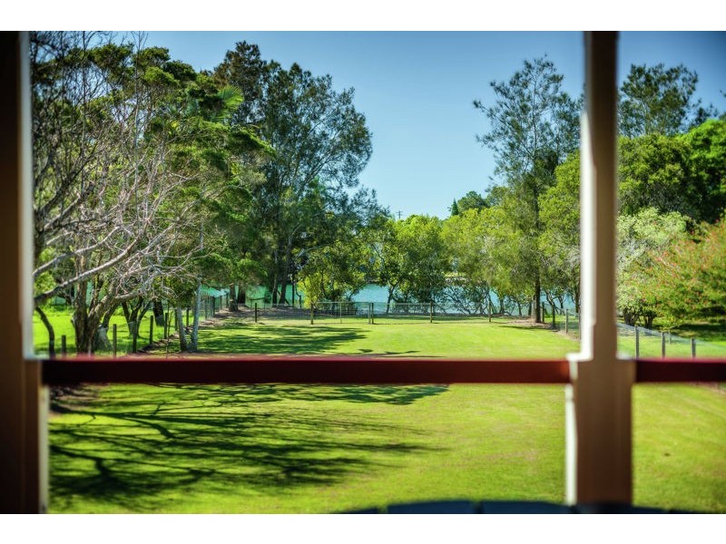 40 Newry Island Drive, Urunga NSW 2455