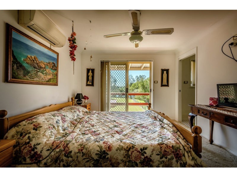 40 Newry Island Drive, Urunga NSW 2455