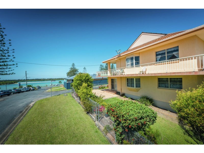 2/3 North Street, Urunga NSW 2455