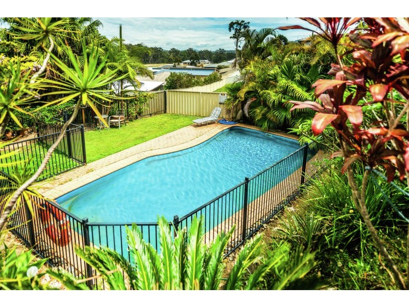 82 Ocean View Drive, Valla Beach NSW 2448
