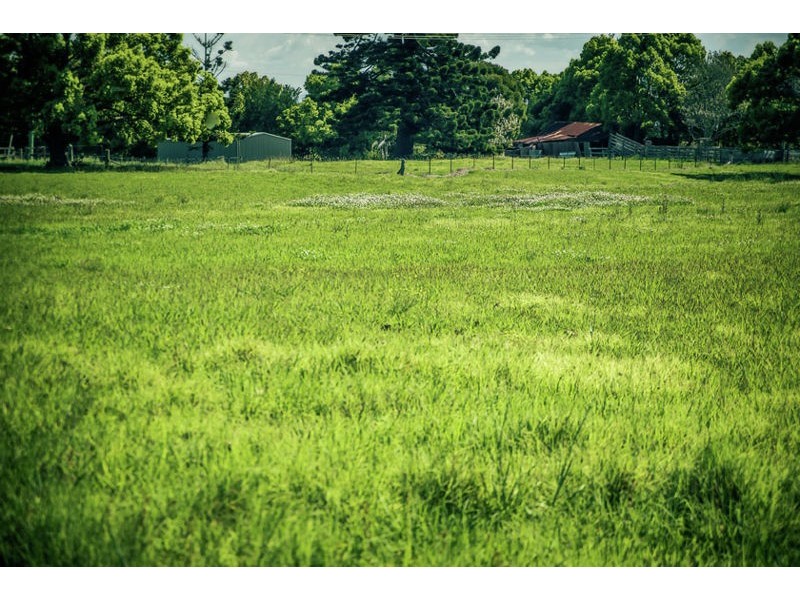 111 Old Ferry Road, Urunga NSW 2455