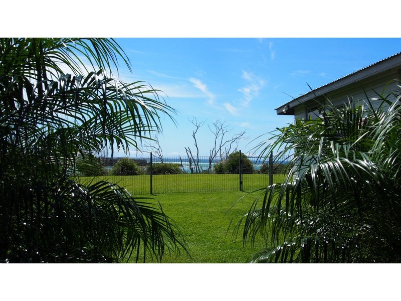 18 Morgo Street, Urunga NSW 2455