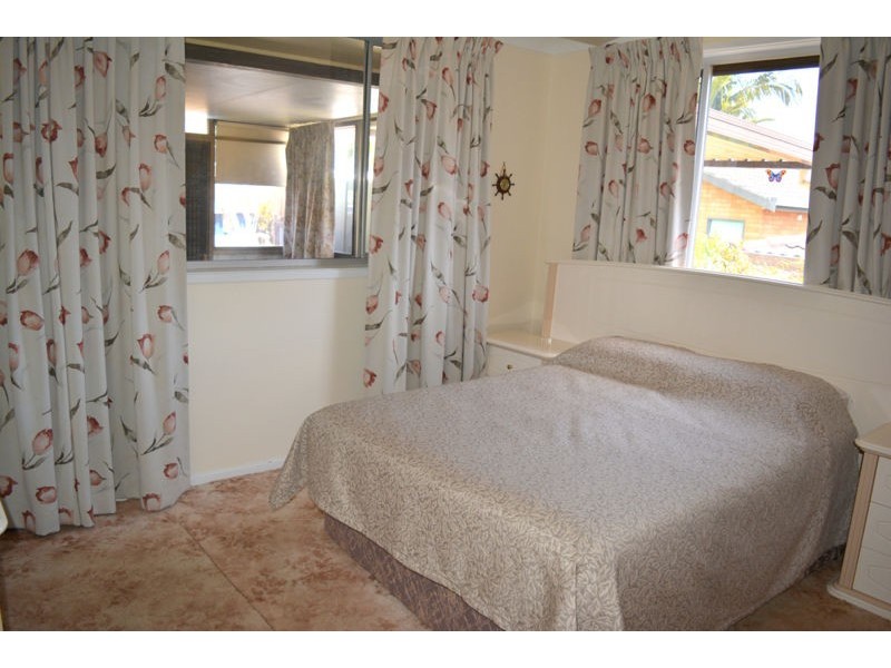 13 Vernon Crescent, Urunga NSW 2455