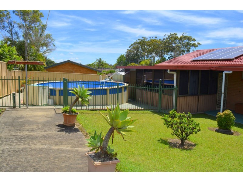 13 Vernon Crescent, Urunga NSW 2455