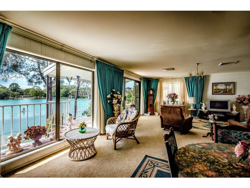 10 Vernon Crescent, Urunga NSW 2455