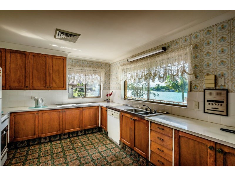 10 Vernon Crescent, Urunga NSW 2455